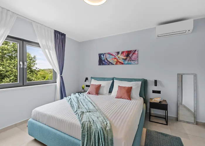 Alex Luxury 4*